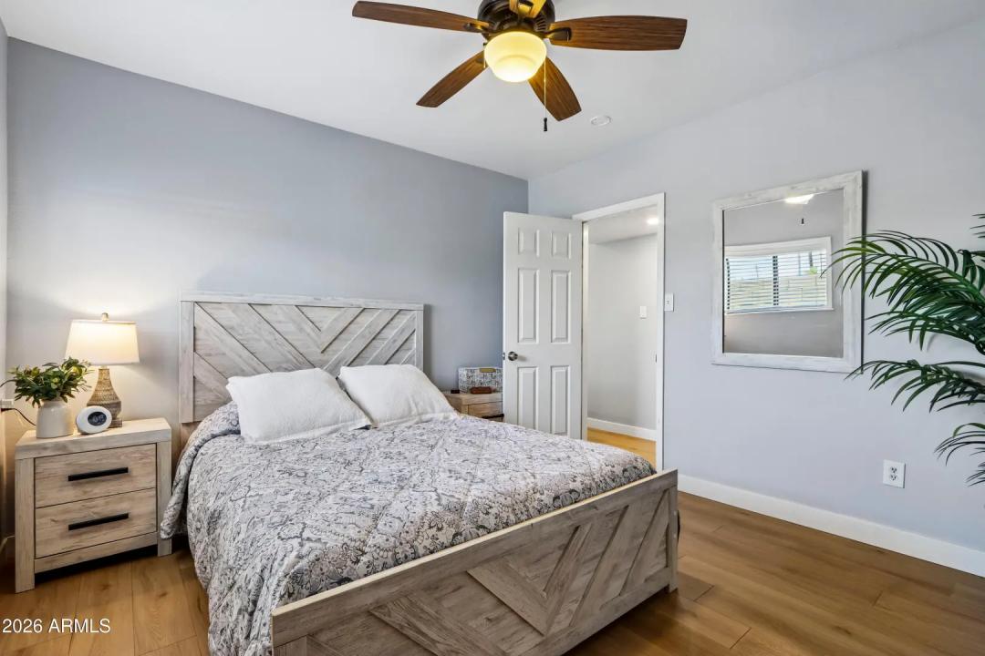 Real Estate Picture 31
