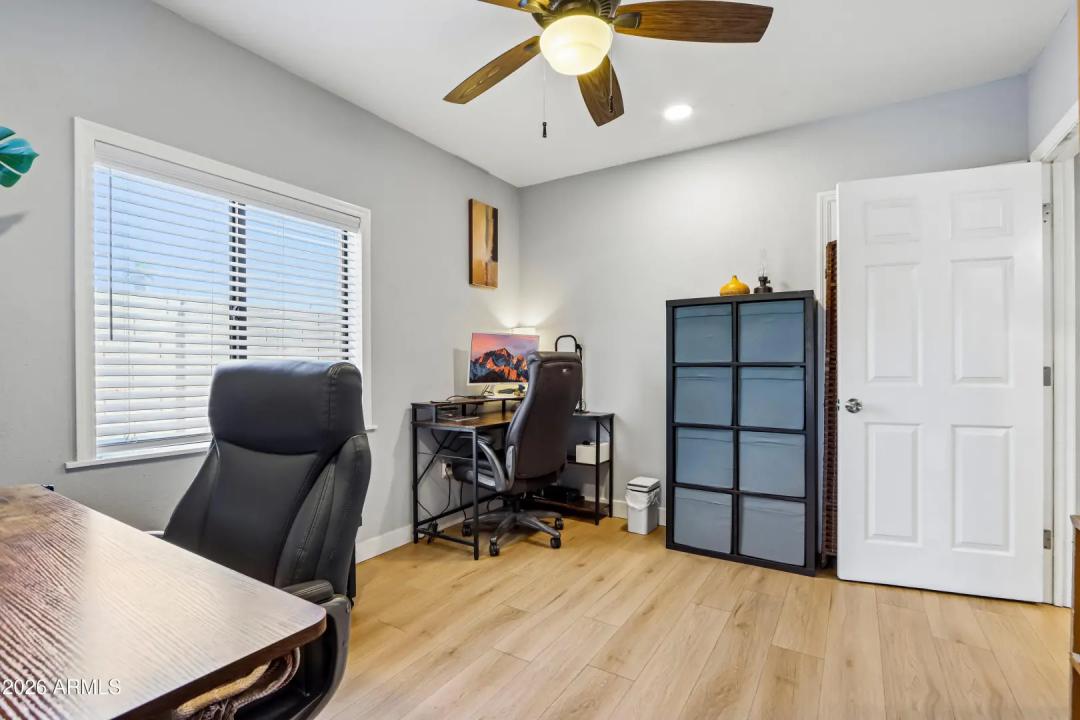 Real Estate Picture 36