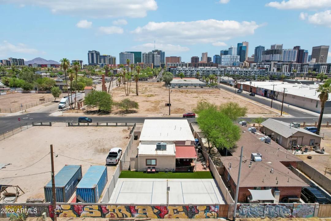 Real Estate Picture 52