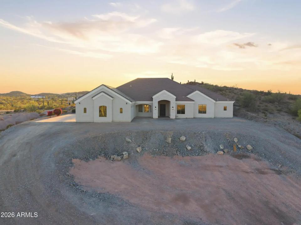 Real Estate Picture 1
