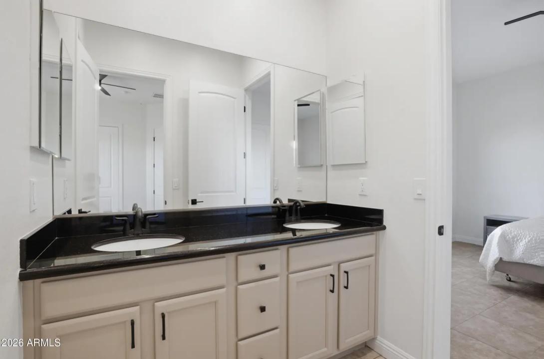Real Estate Picture 31