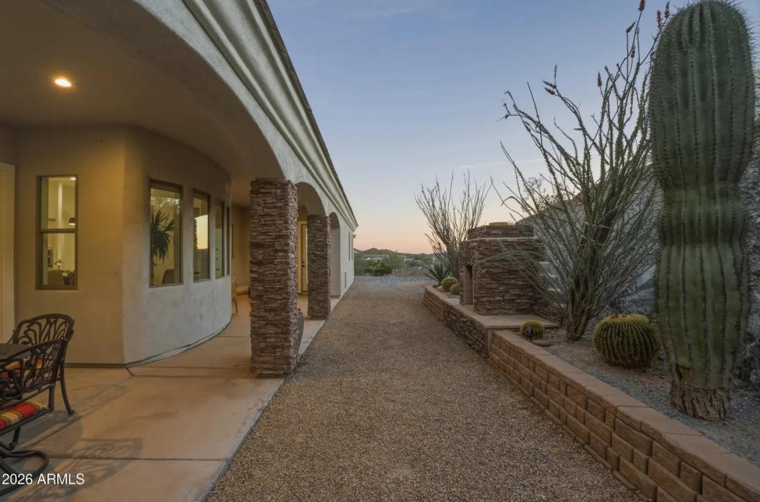Real Estate Picture 52