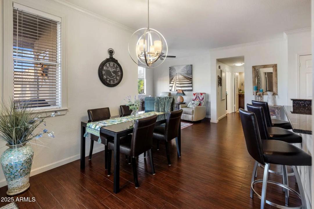 Real Estate Picture 3