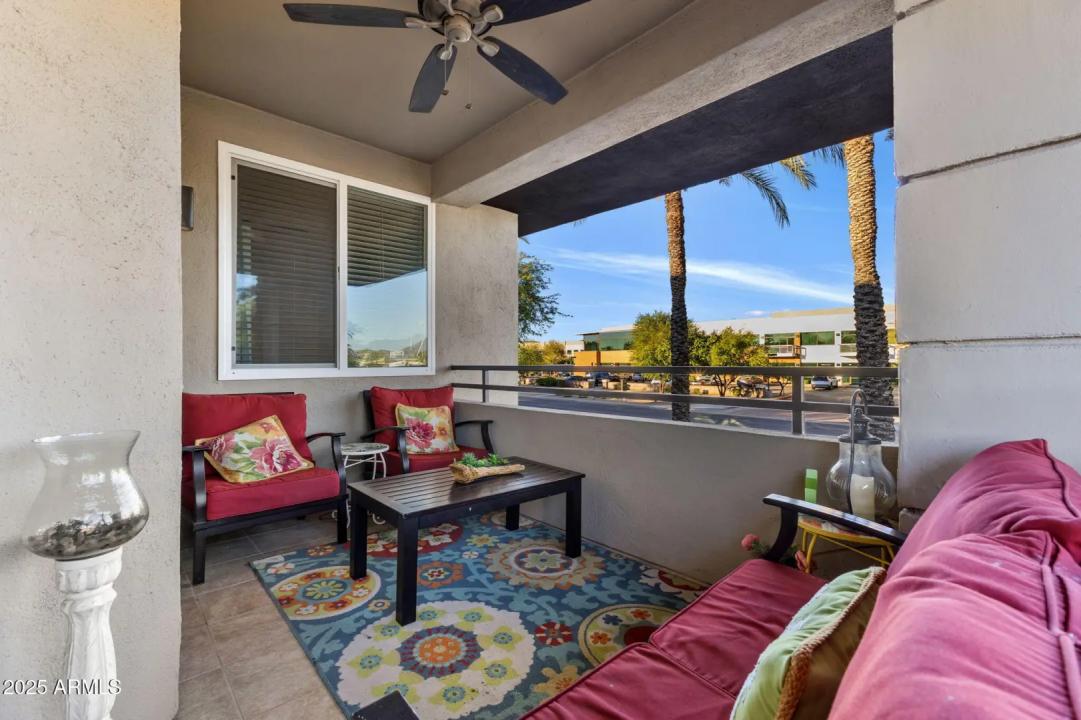 Real Estate Picture 11