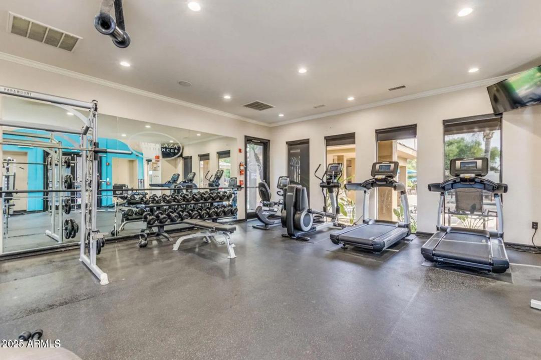 Real Estate Picture 26