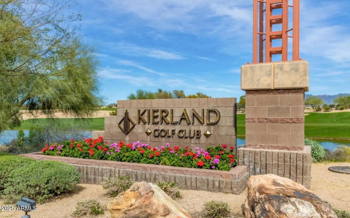 Real Estate Picture 32