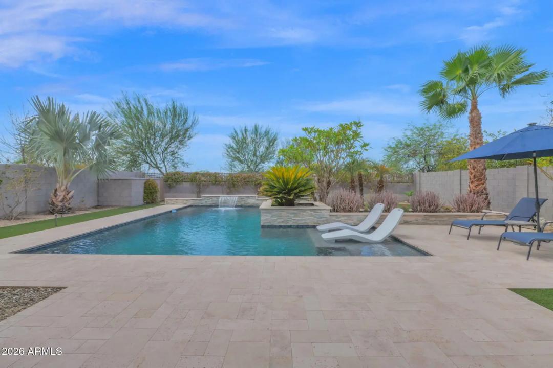 Real Estate Picture 20