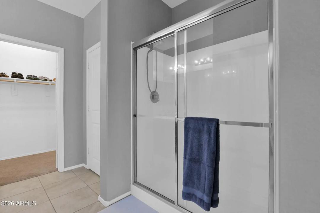 Real Estate Picture 11