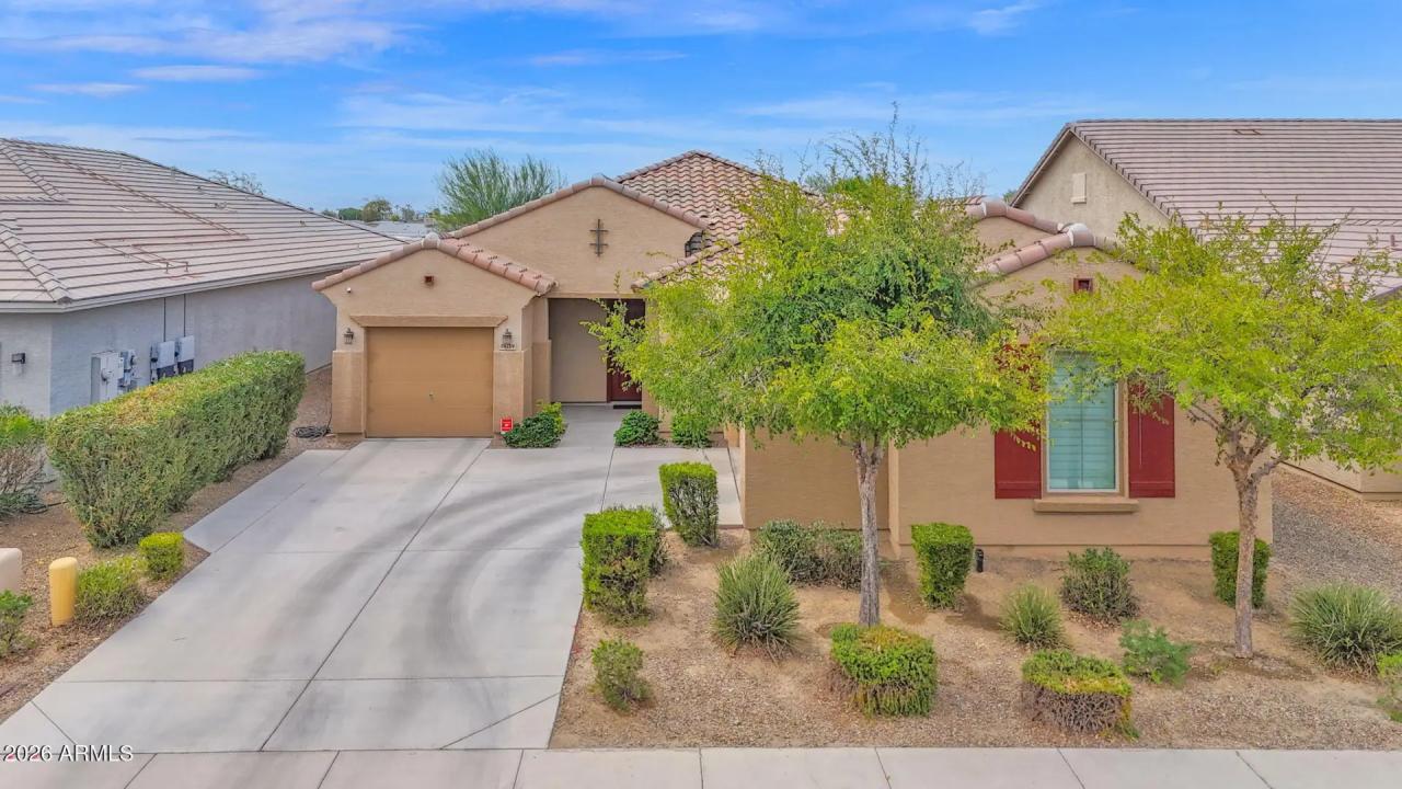 Real Estate Picture 1
