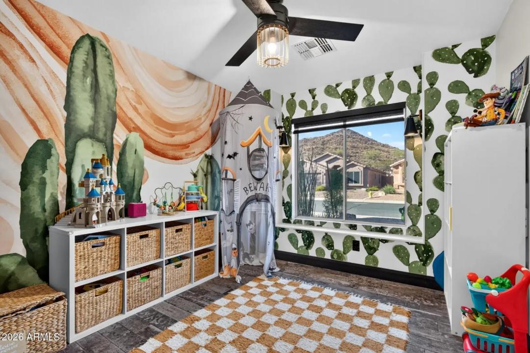 Real Estate Picture 27