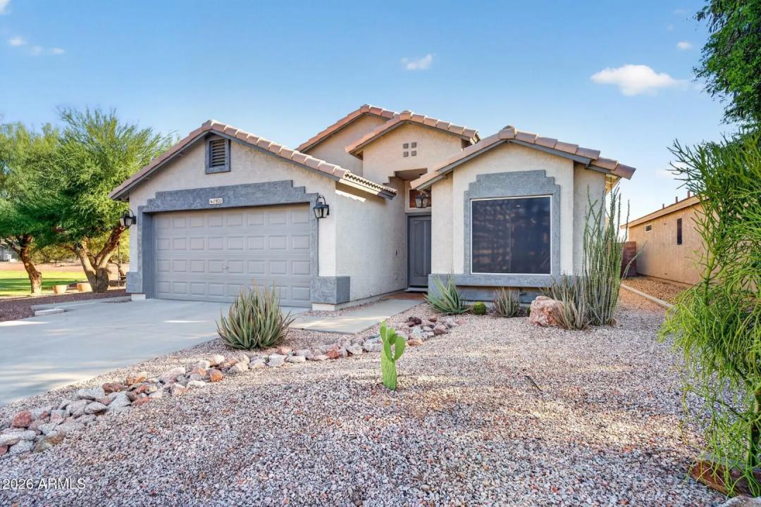 Real Estate Picture 3