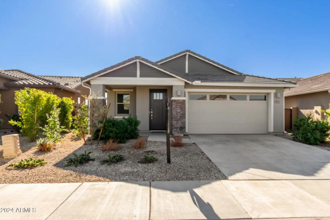 Real Estate Picture 1