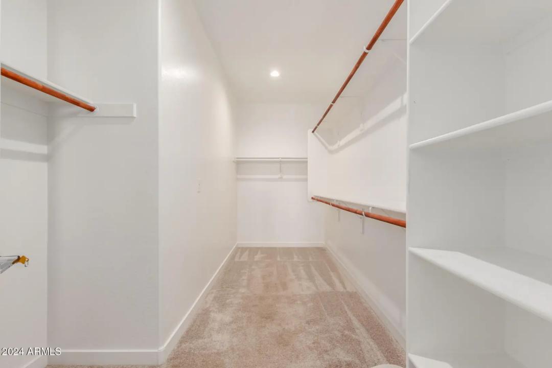 Real Estate Picture 21