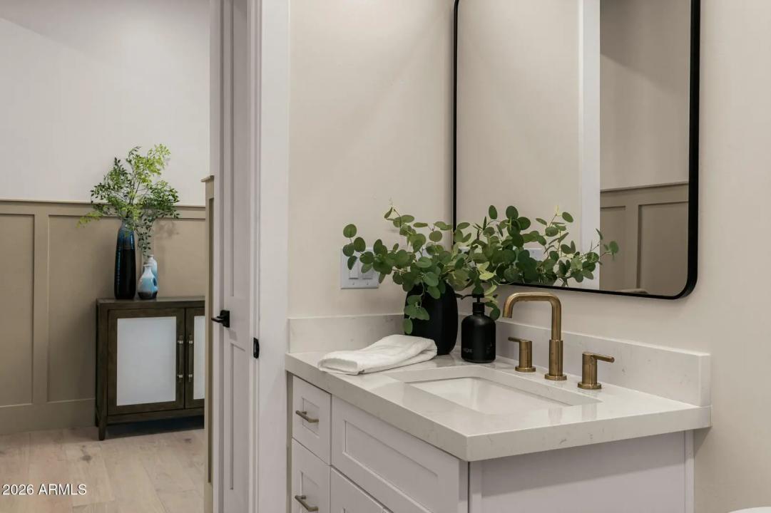 Real Estate Picture 21