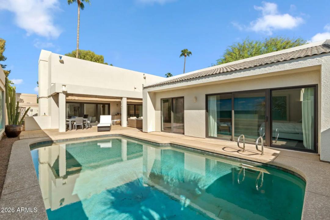 Real Estate Picture 37
