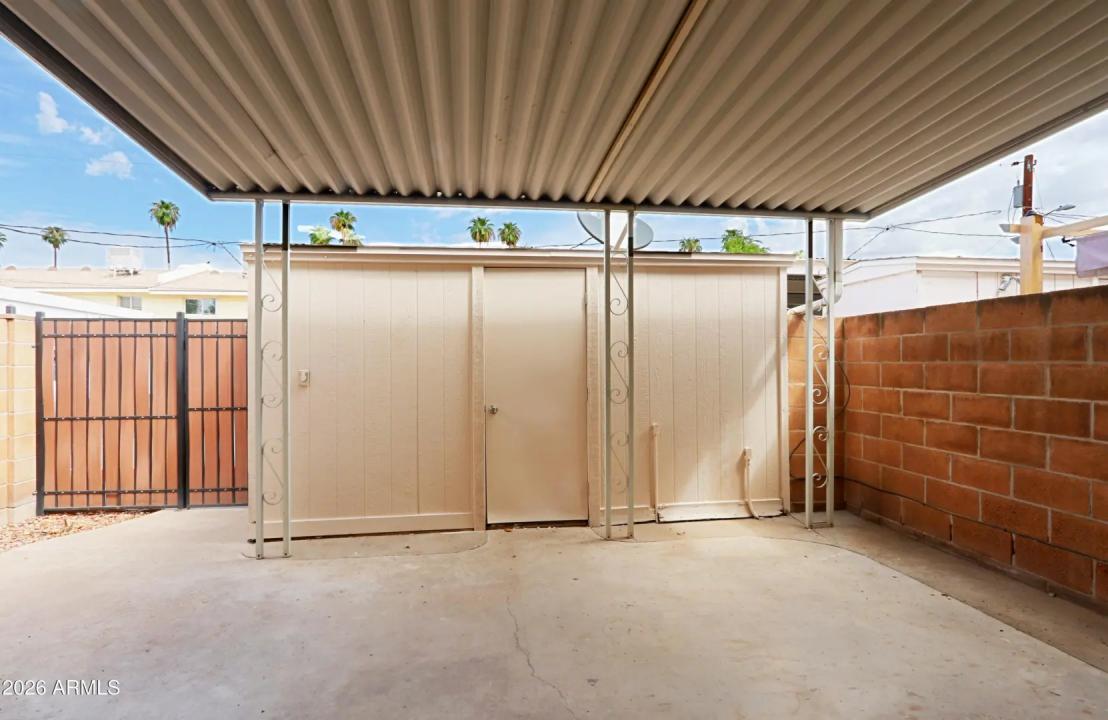 Real Estate Picture 29