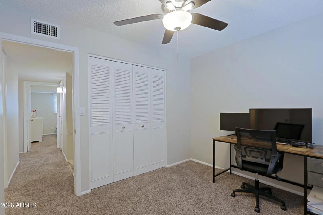 Real Estate Picture 25