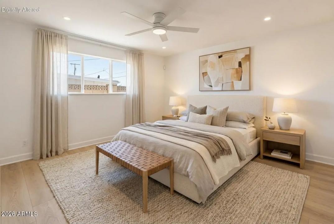 Real Estate Picture 7