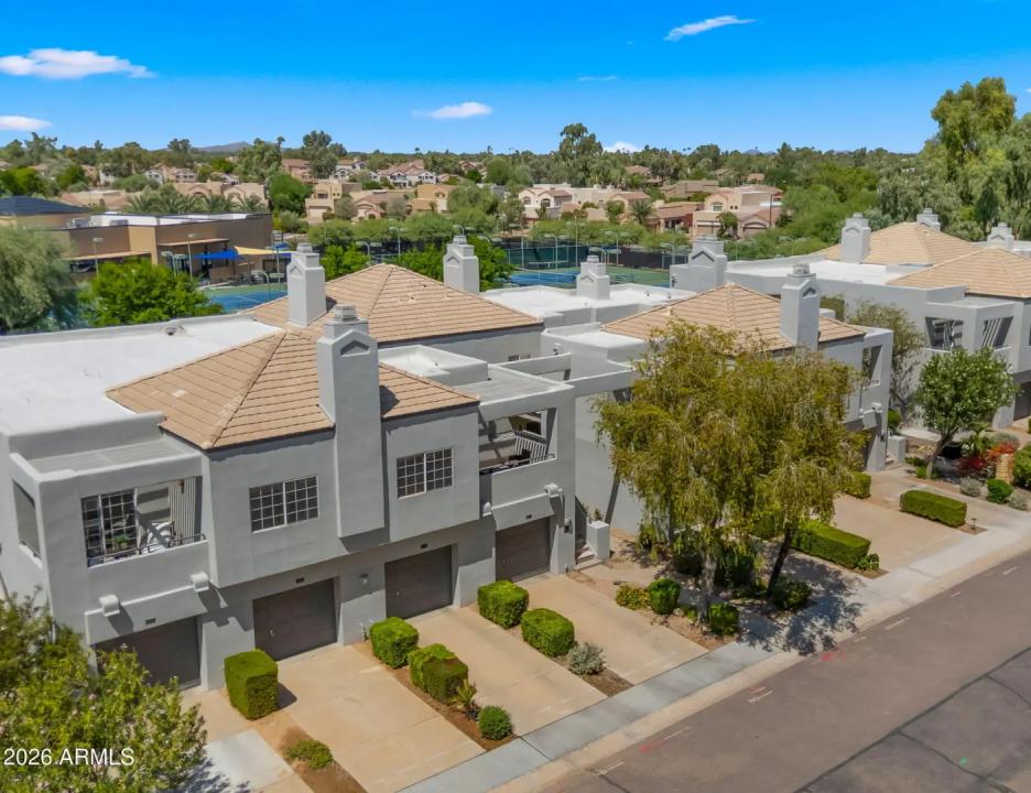 Real Estate Picture 19