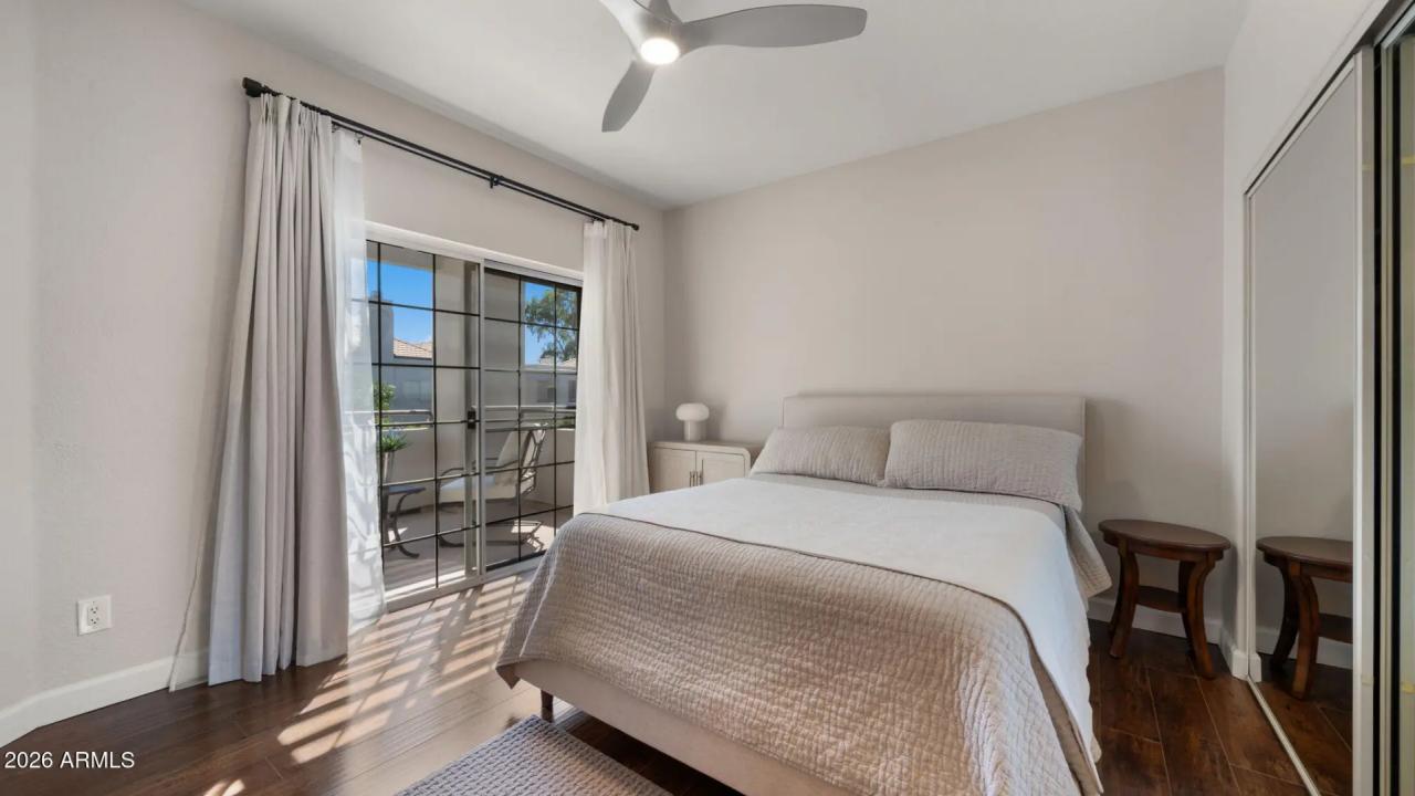 Real Estate Picture 13