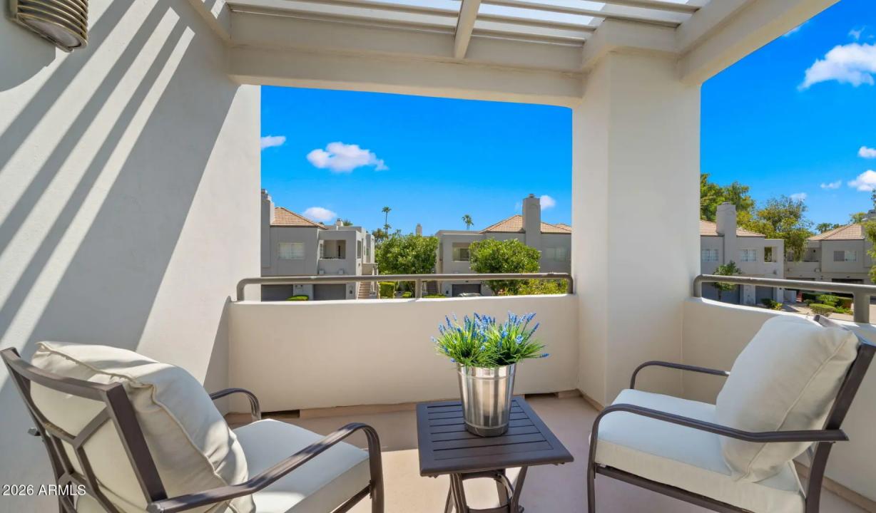 Real Estate Picture 21