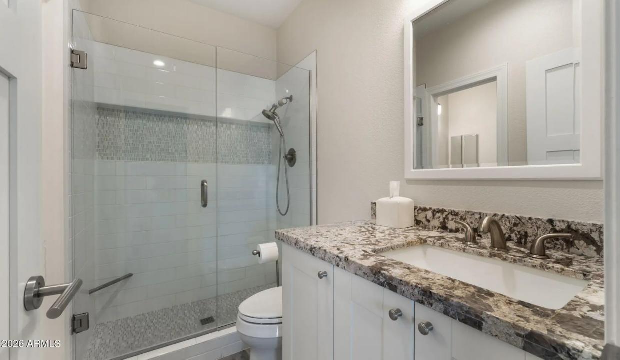 Real Estate Picture 22