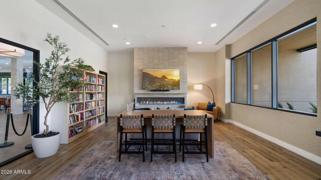 Real Estate Picture 40