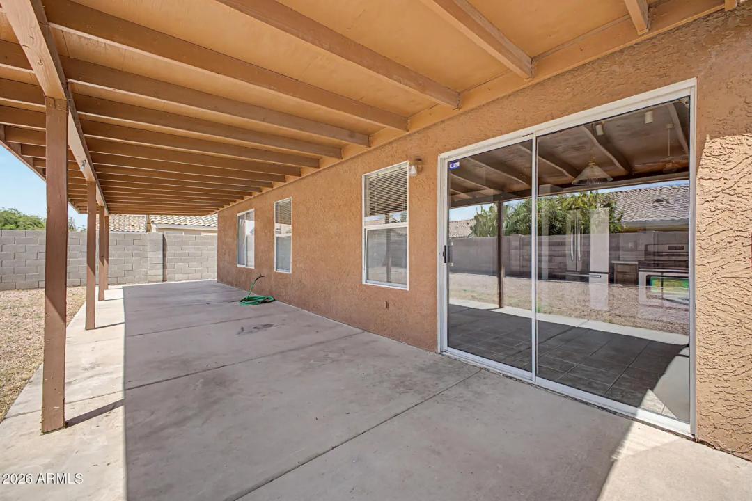 Real Estate Picture 23
