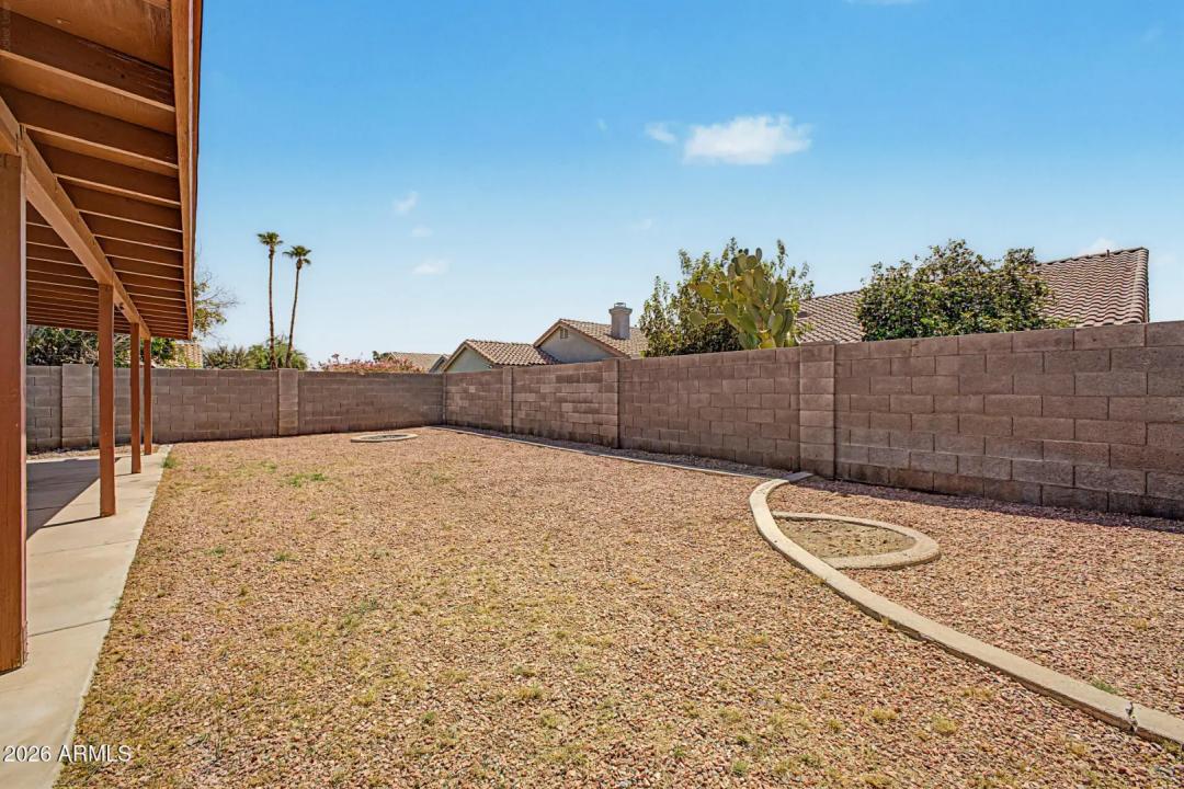 Real Estate Picture 27