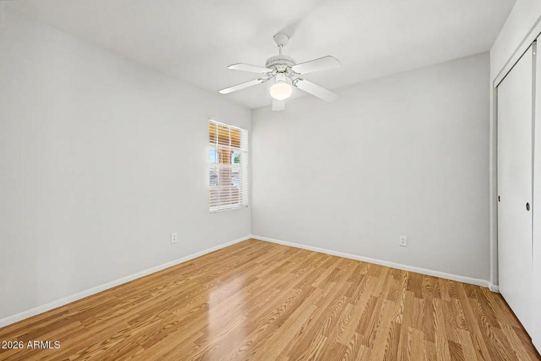 Real Estate Picture 19