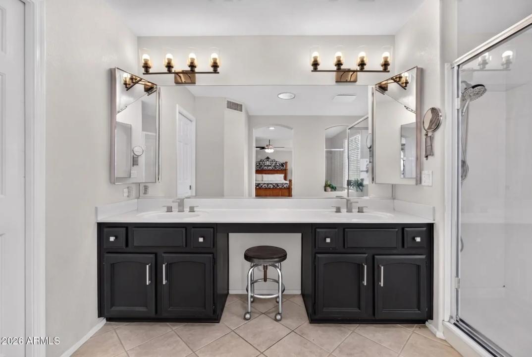 Real Estate Picture 36