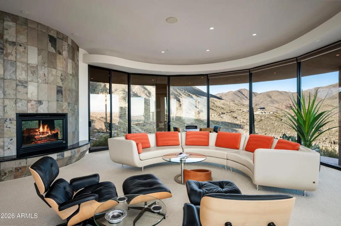 Real Estate Picture 13