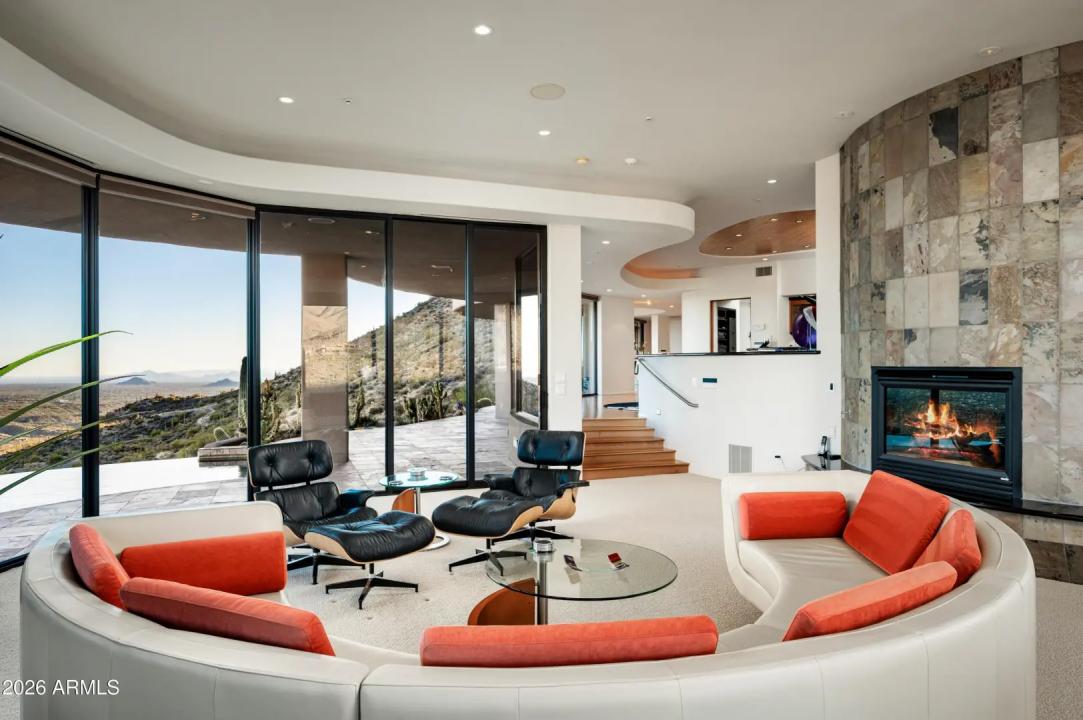 Real Estate Picture 15