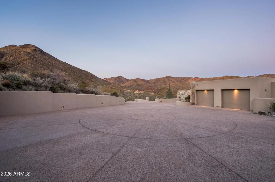 Real Estate Picture 60