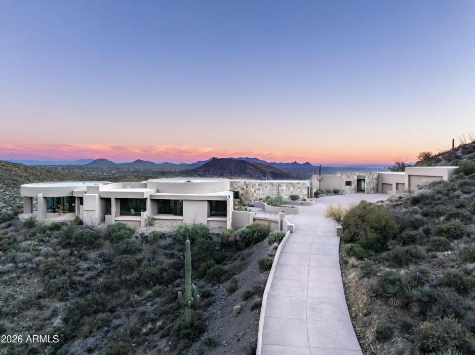 Real Estate Picture 64