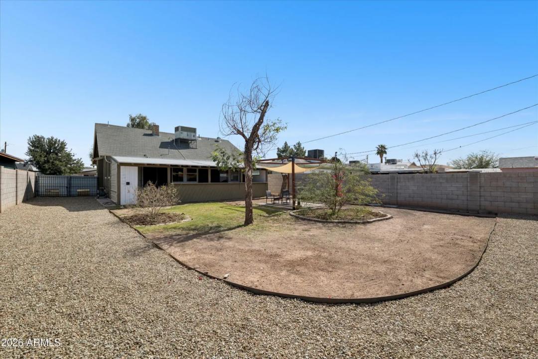 Real Estate Picture 19