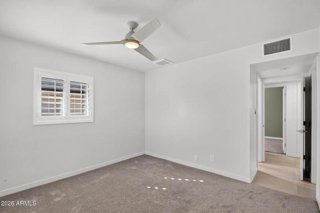 Real Estate Picture 33