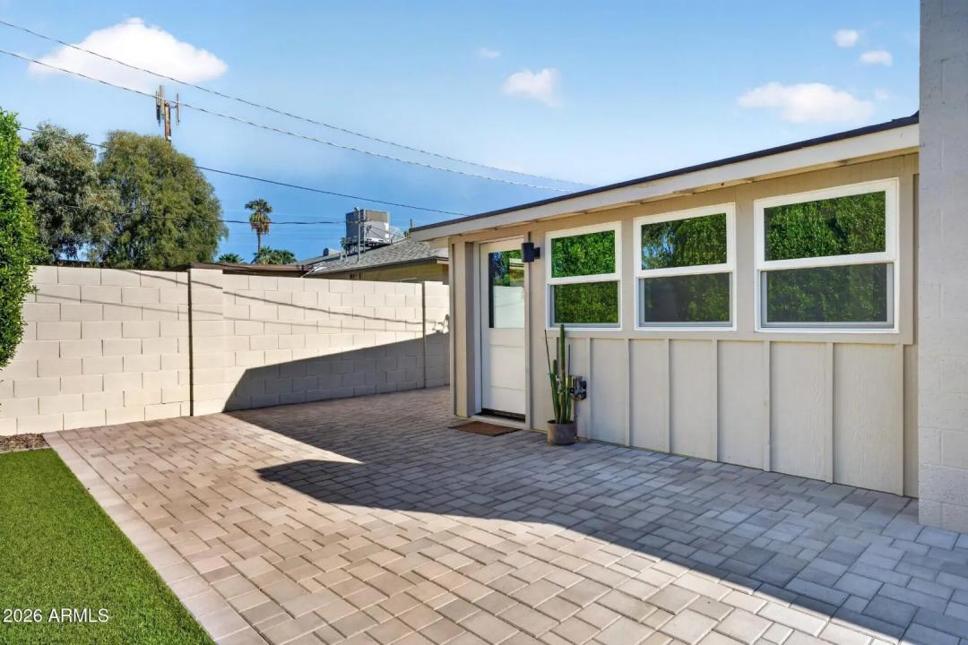 Real Estate Picture 39