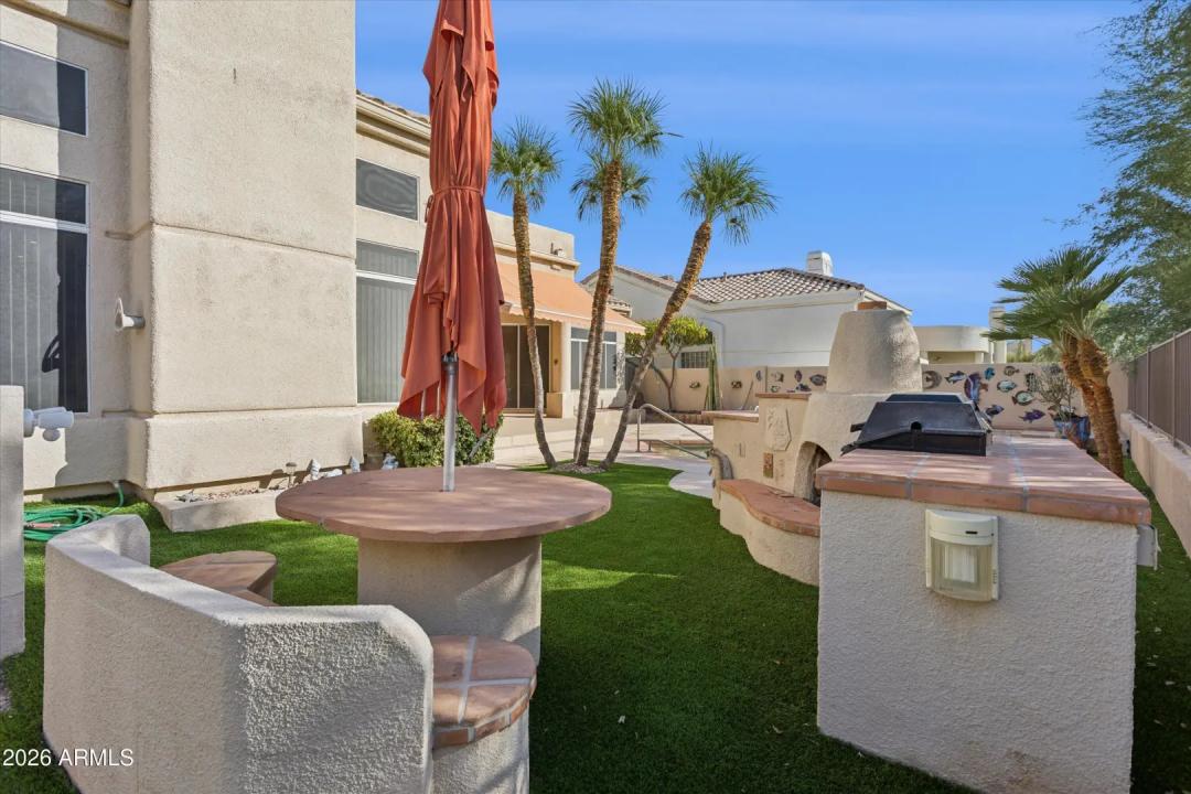 Real Estate Picture 22