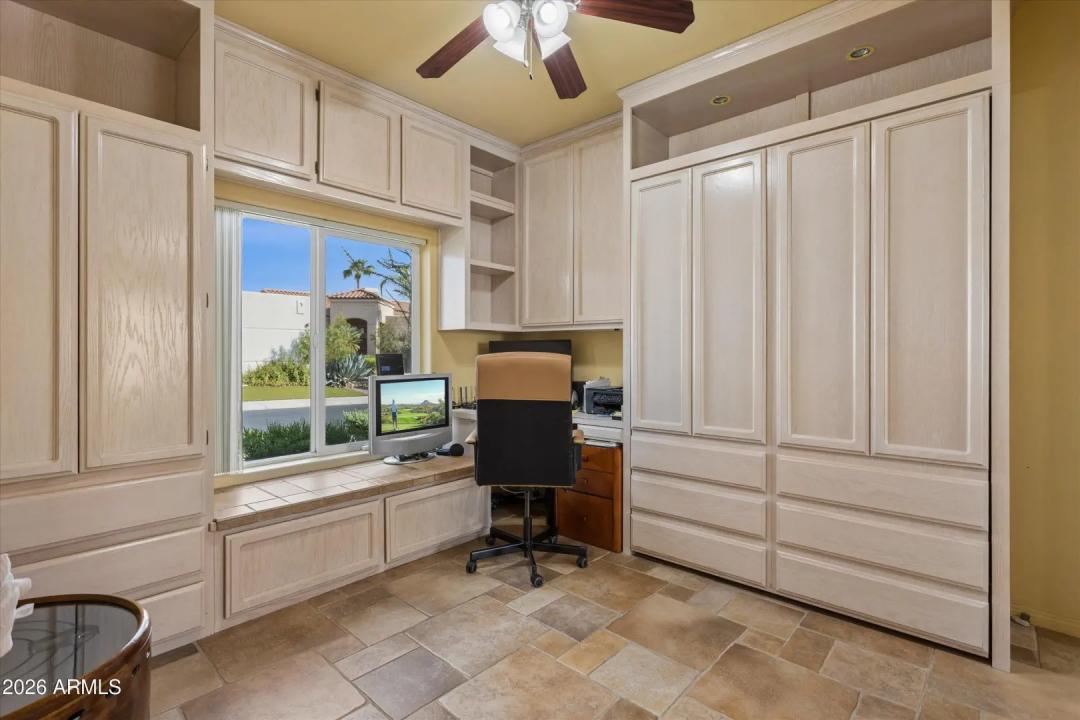 Real Estate Picture 29