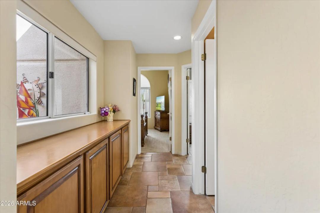 Real Estate Picture 32