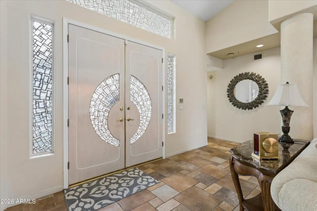 Real Estate Picture 6
