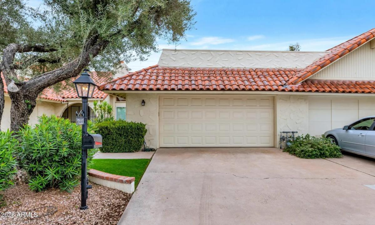 7113 E ARLINGTON Road Paradise Valley AZ 85253