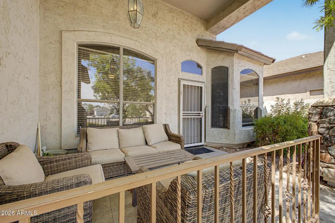 Real Estate Picture 6
