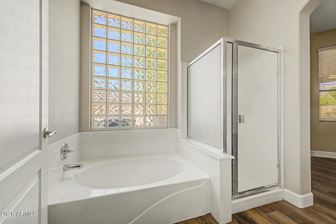 Real Estate Picture 24