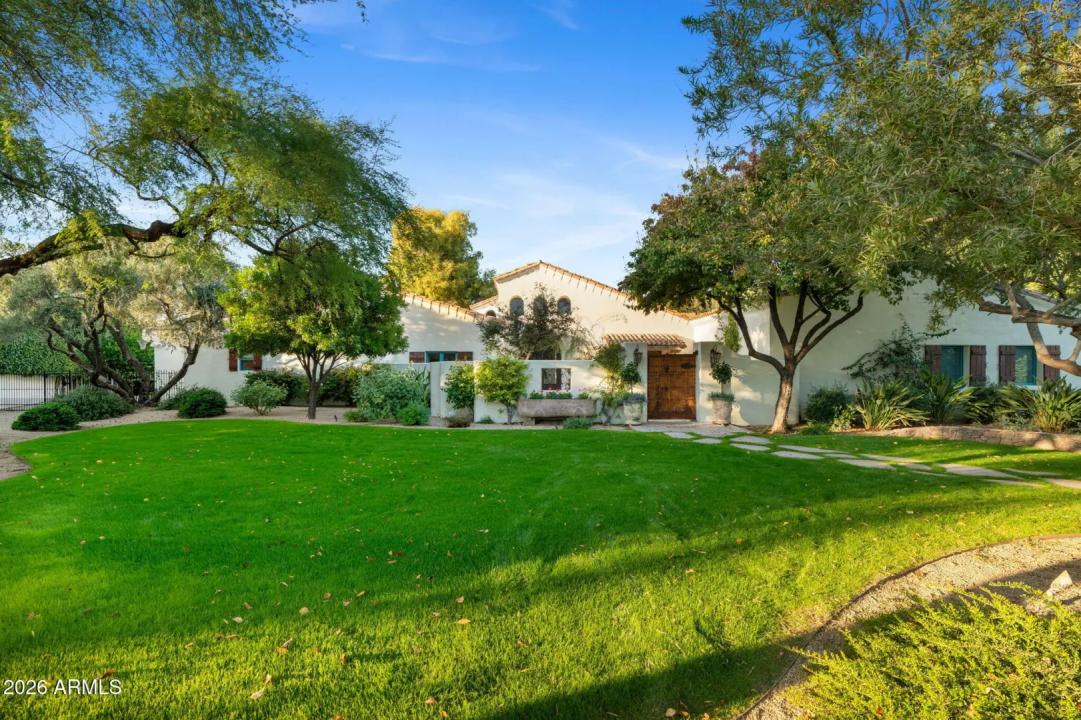 Real Estate Picture 2
