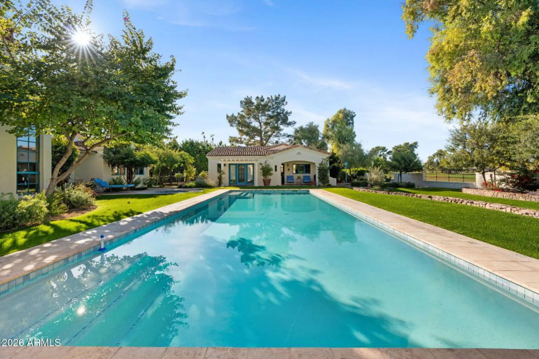 Real Estate Picture 28