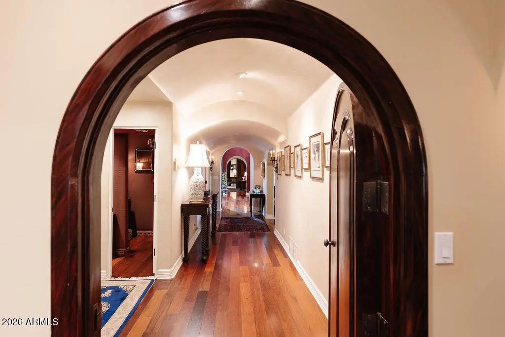 Real Estate Picture 18