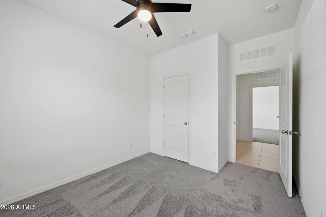Real Estate Picture 11