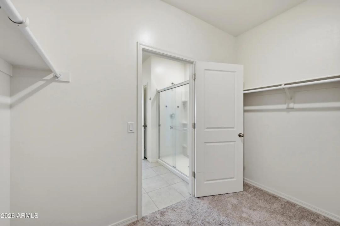 Real Estate Picture 17